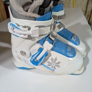Kids Ski Boots - White and Blue